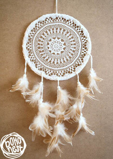 Thank you very much :)  Customer photo of white feather dream catcher.  Running Bug Farm.